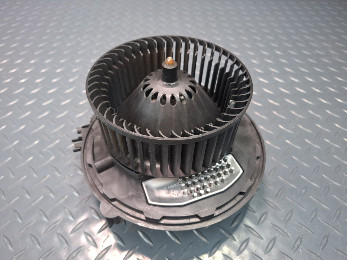 15-20 Audi S3 8VS Hvac A/C Heater Blower Motor Fan w Resistor 5Q1819021B OEM