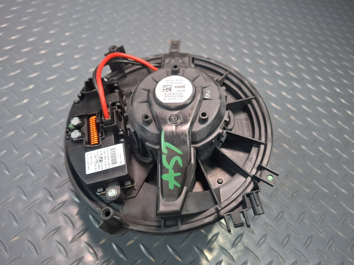 15-20 Audi S3 8VS Hvac A/C Heater Blower Motor Fan w Resistor 5Q1819021B OEM