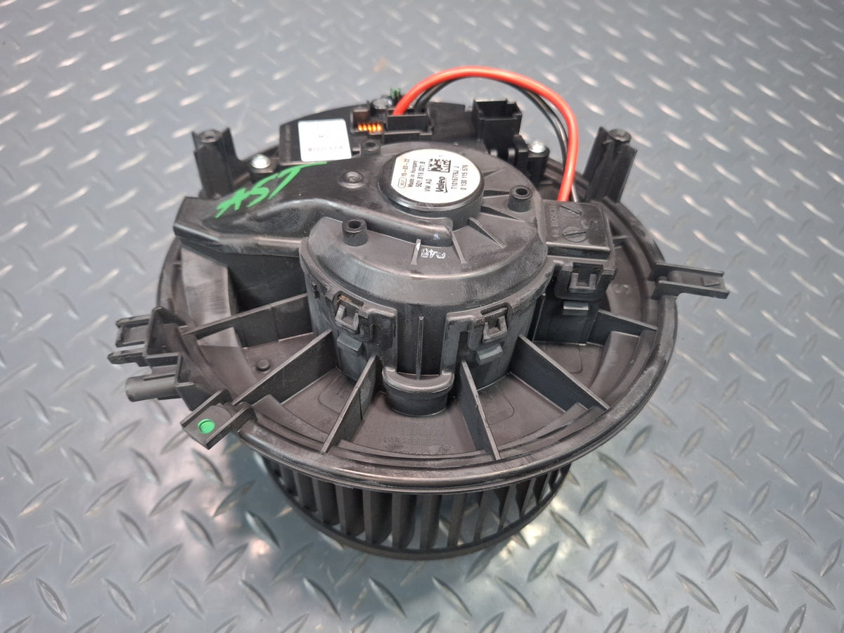 15-20 Audi S3 8VS Hvac A/C Heater Blower Motor Fan w Resistor 5Q1819021B OEM