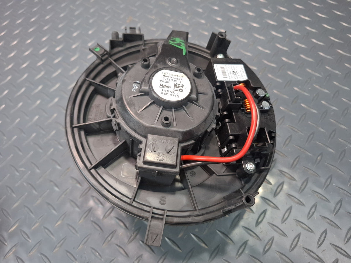 15-20 Audi S3 8VS Hvac A/C Heater Blower Motor Fan w Resistor 5Q1819021B OEM