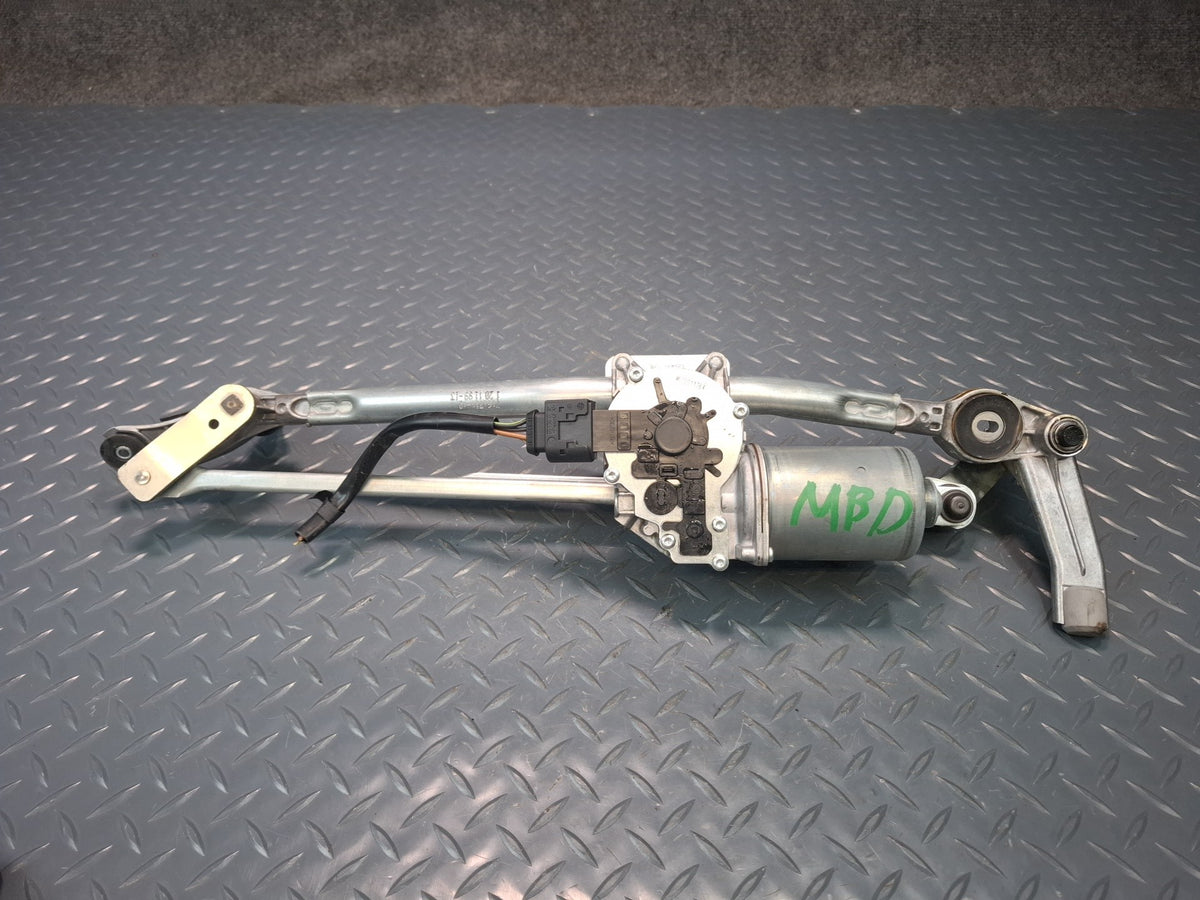 2008-2011 BMW E90 M3 Windshield Wiper Transmission Linkage w Motor