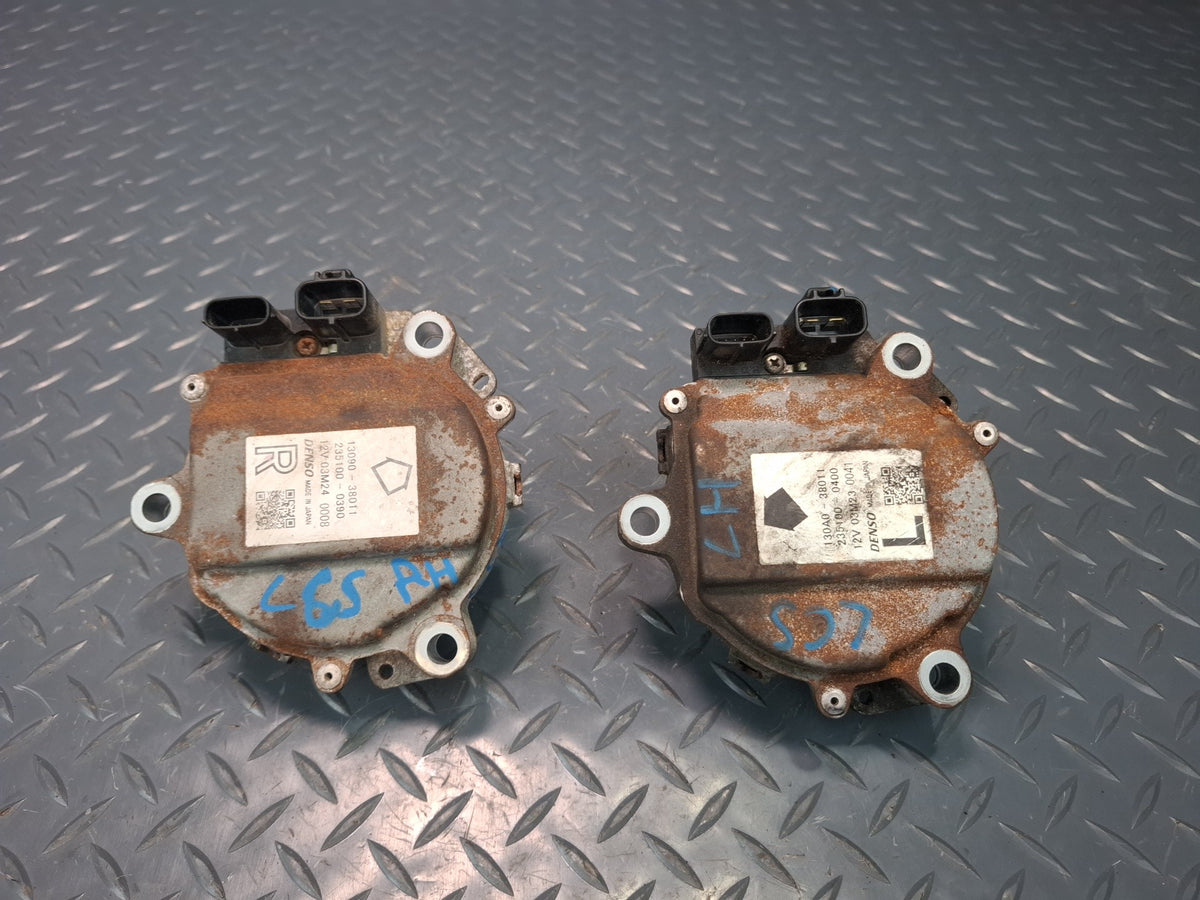 09-16 Lexus UVF46L LS600h Set of 2 Camshaft Timing Solenoid Actuator Motor OEM