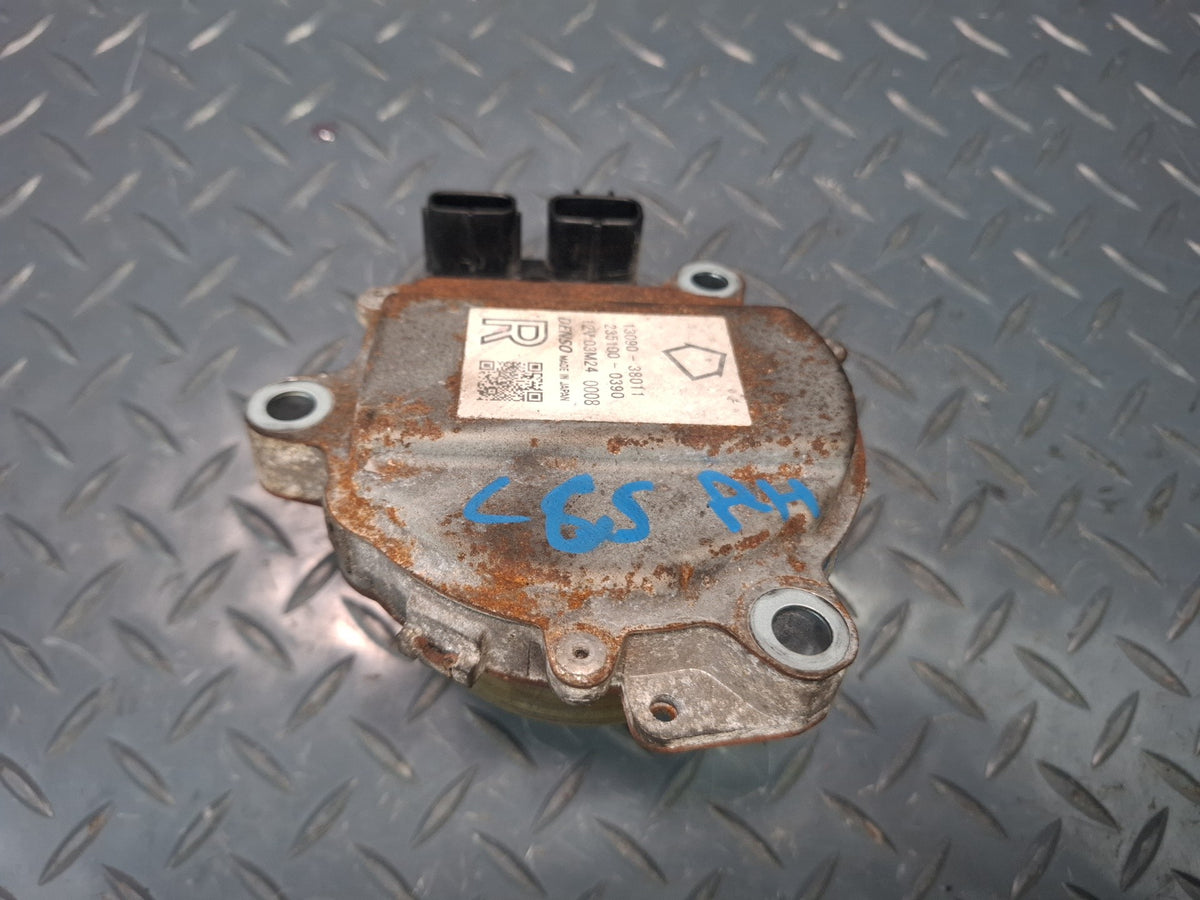 09-16 Lexus UVF46L LS600h Set of 2 Camshaft Timing Solenoid Actuator Motor OEM