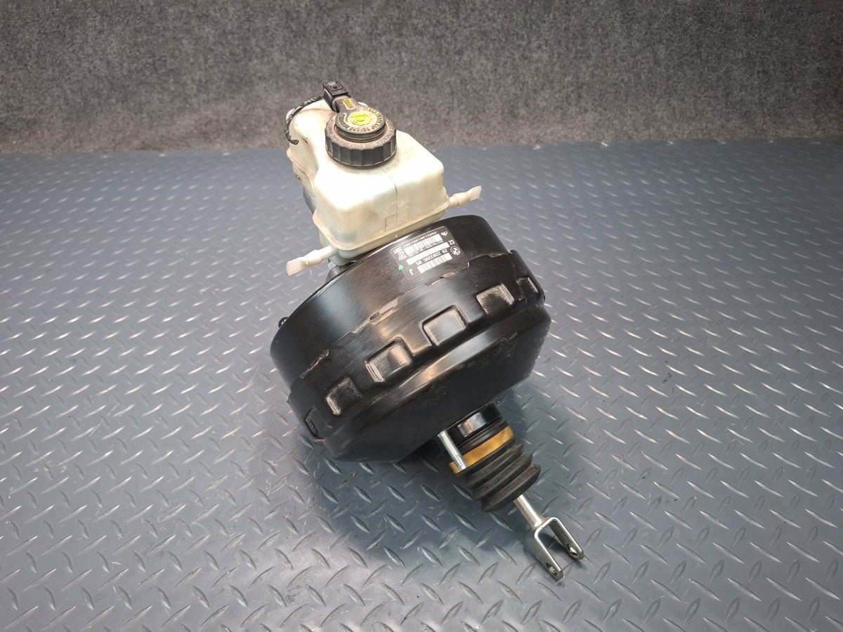 2008-2011 BMW E90 E92 E93 M3 Brake Master Cylinder Booster Fluid Reservoir