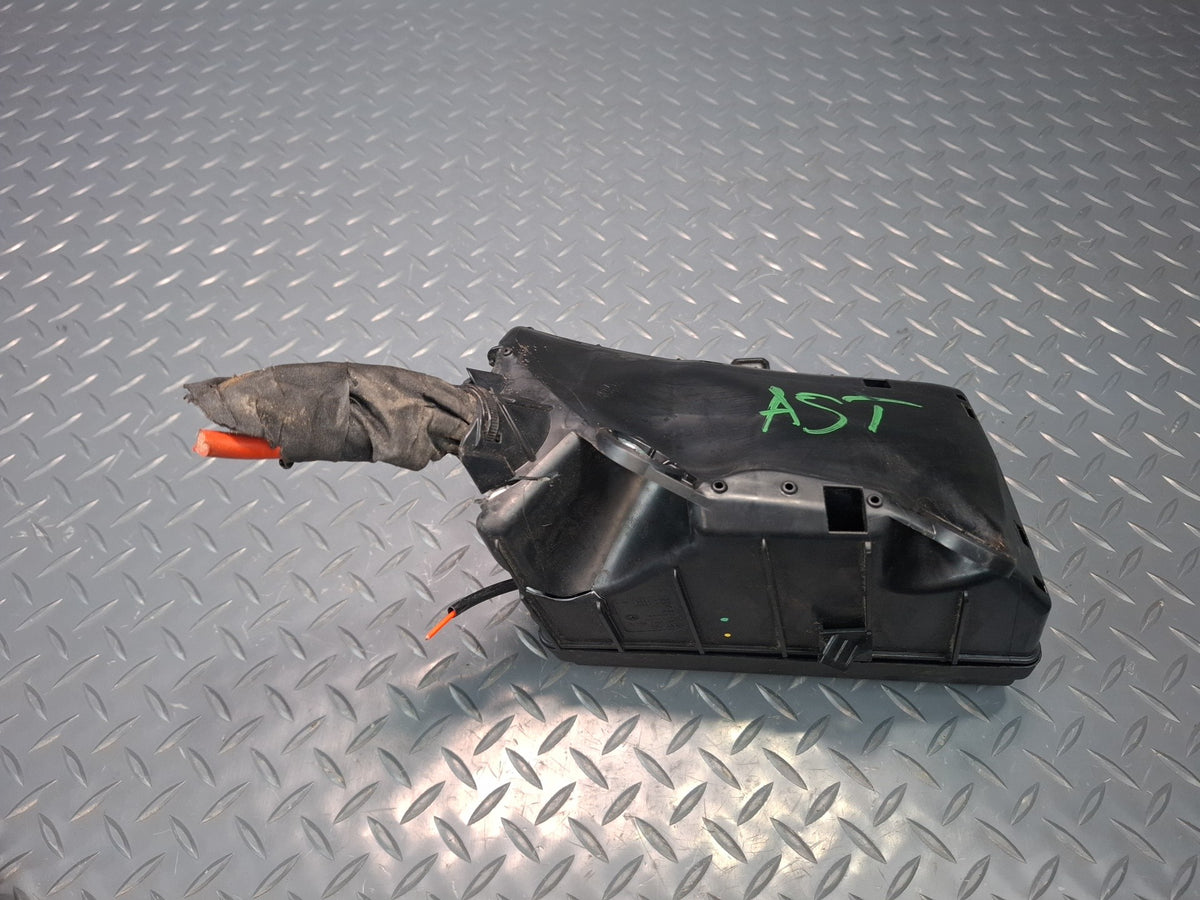 17-20 Audi S3 8VS Engine Bay Fuse Relay Box 5Q0907361C OEM