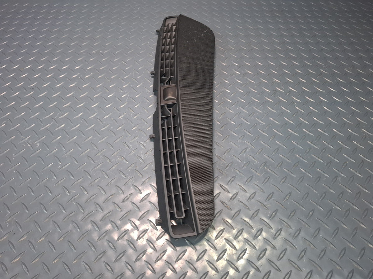 15-16 Audi A3 S3 8VS Dash Front Upper Center Trim Speaker Grille OEM