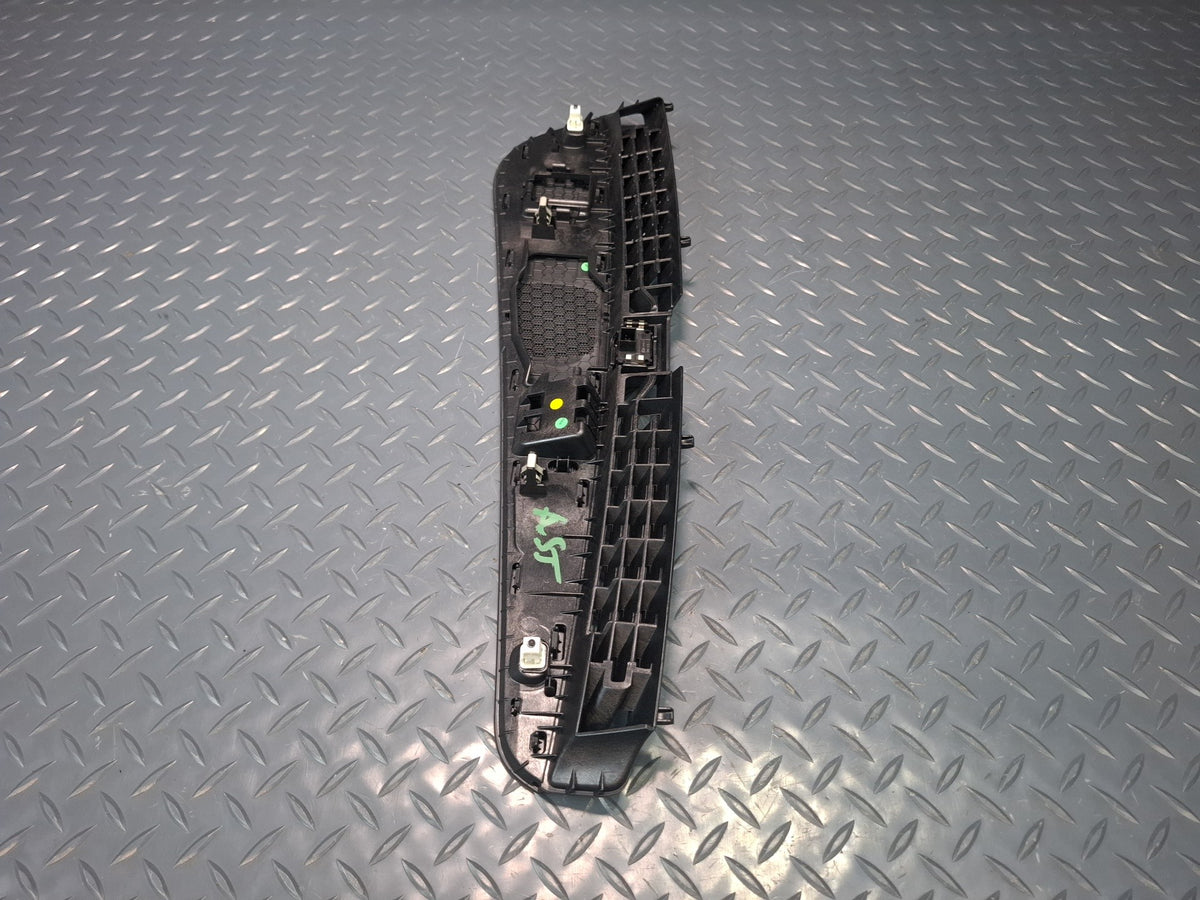 15-16 Audi A3 S3 8VS Dash Front Upper Center Trim Speaker Grille OEM