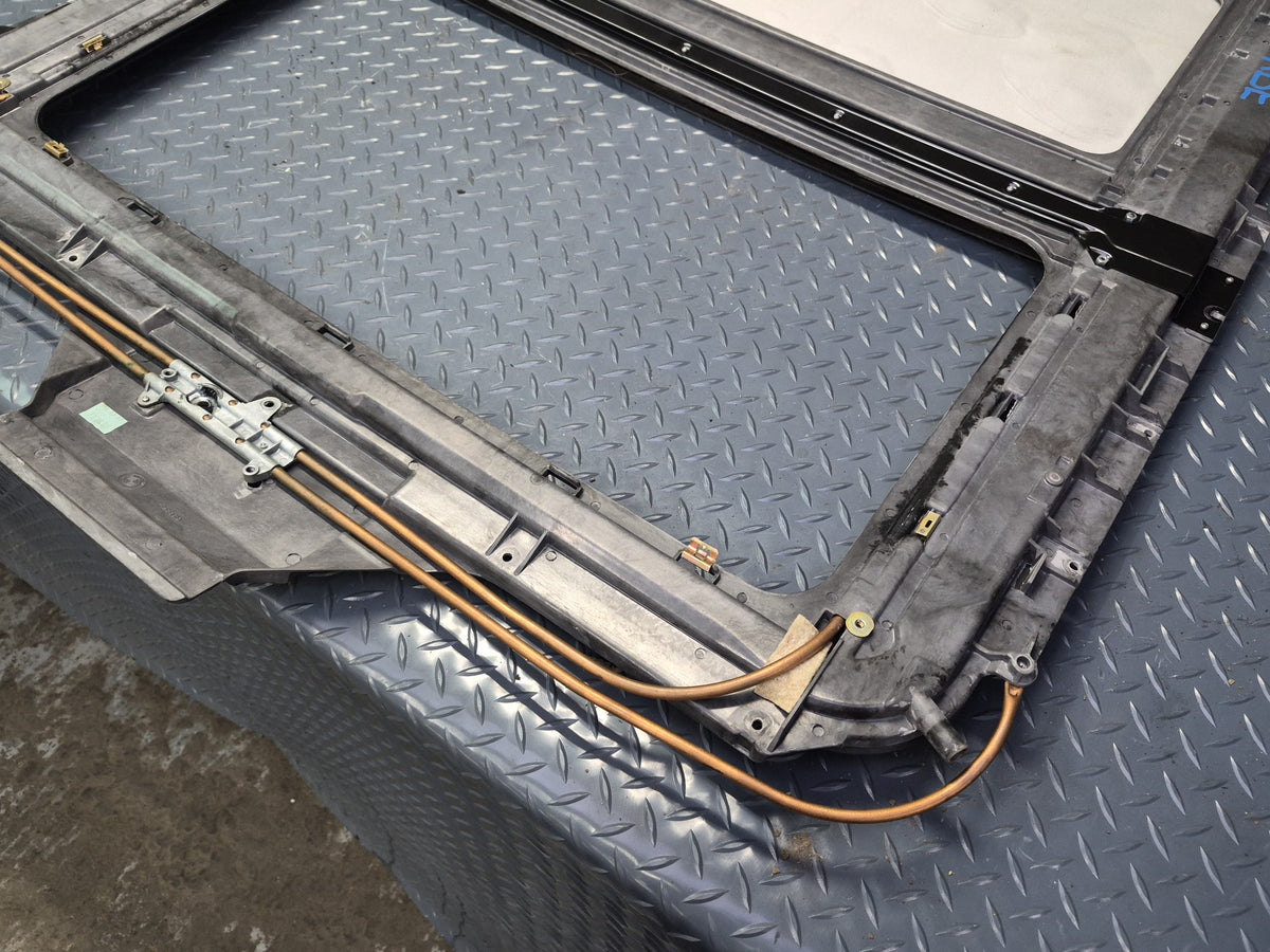 1994-1997 BMW E31 840Ci Sunroof Panel Frame Assembly