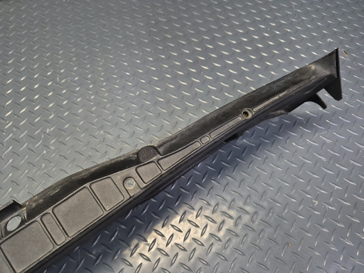 1991-1997 BMW E31 840Ci Rear Trunk Tail Trim Cover Panel 1970277