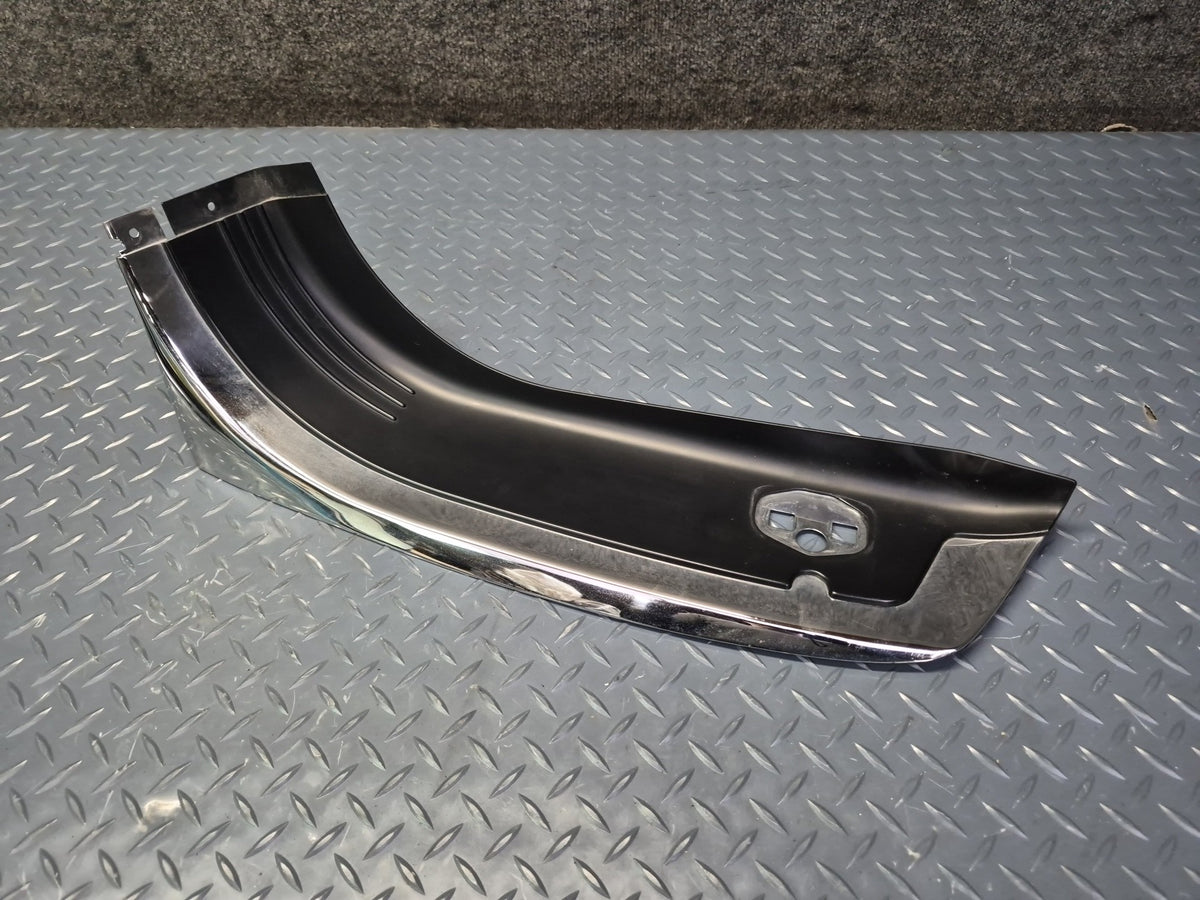 1994-1997 BMW E31 840Ci Rear Left & Right Door Sill Trim Cover Panel Set of 2