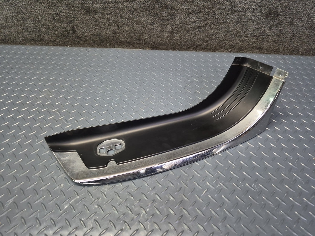 1994-1997 BMW E31 840Ci Rear Left & Right Door Sill Trim Cover Panel Set of 2