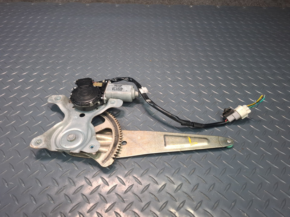 1998-2007 Lexus UZJ100L LX470 Rear Left Door Window Regulator W/ Motor