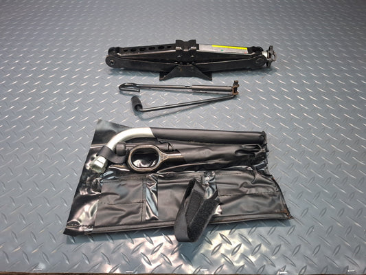 15-20 Audi S3 8VS Spare Tire Wheel Lift Jack Wrench Tool Handle Case Set OEM