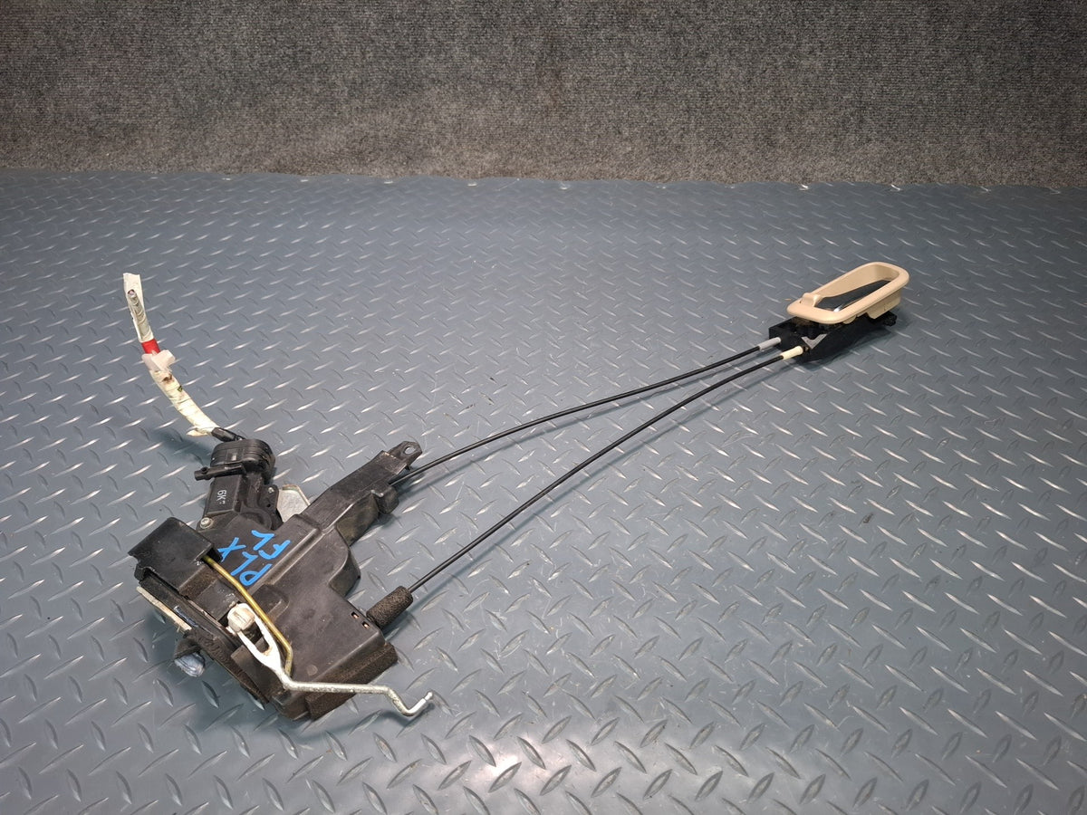 2003-2007 Lexus UZJ100L LX470 Front Left Side Door Lock Latch Actuator W/ Handle