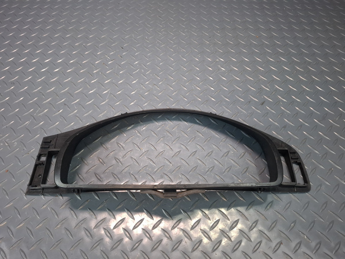 1994-1997 BMW E31 840Ci Instrument Cluster Speedometer Trim Bezel Panel 1940779