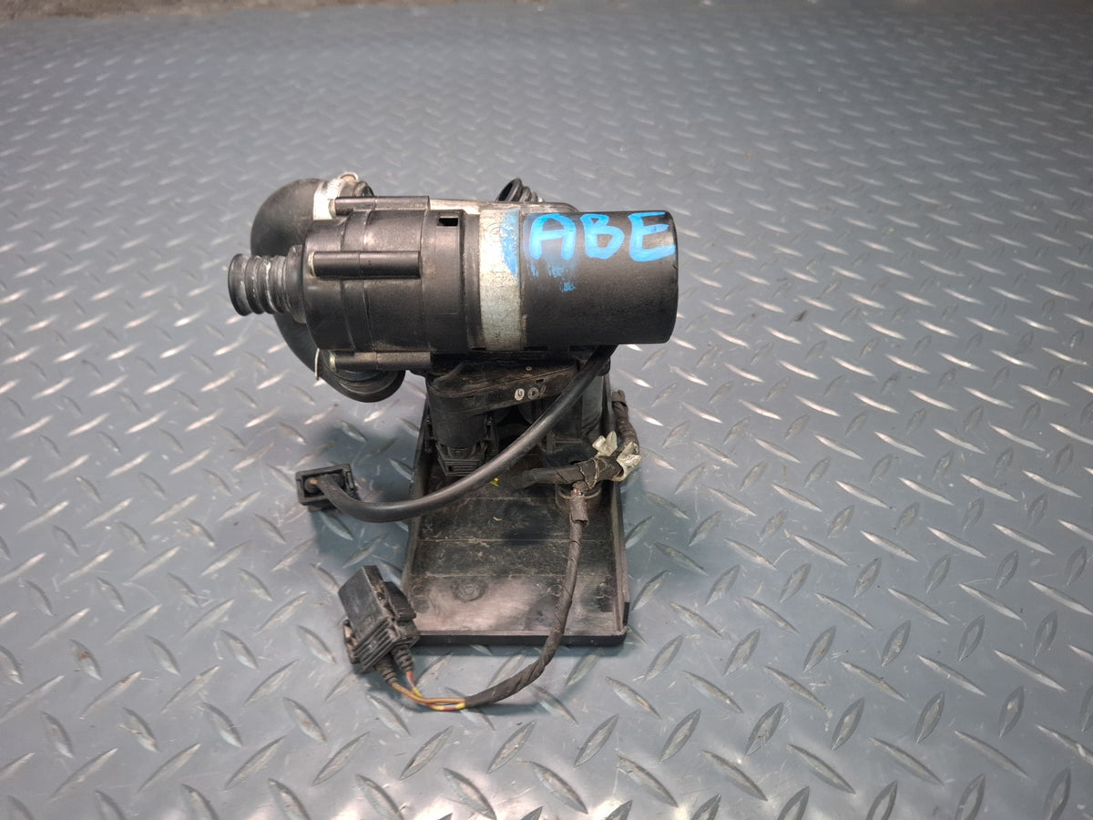 1994-1997 BMW E31 840Ci Heater Control Water Valve Pump