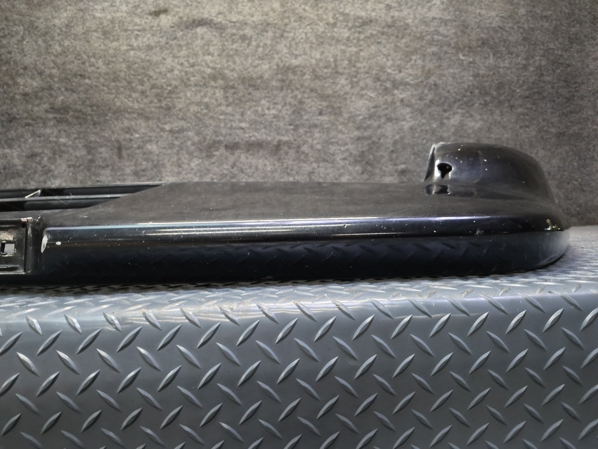 1994-1997 BMW E31 840Ci Front Bumper Cover Lower LIP Lower Spoiler Damaged