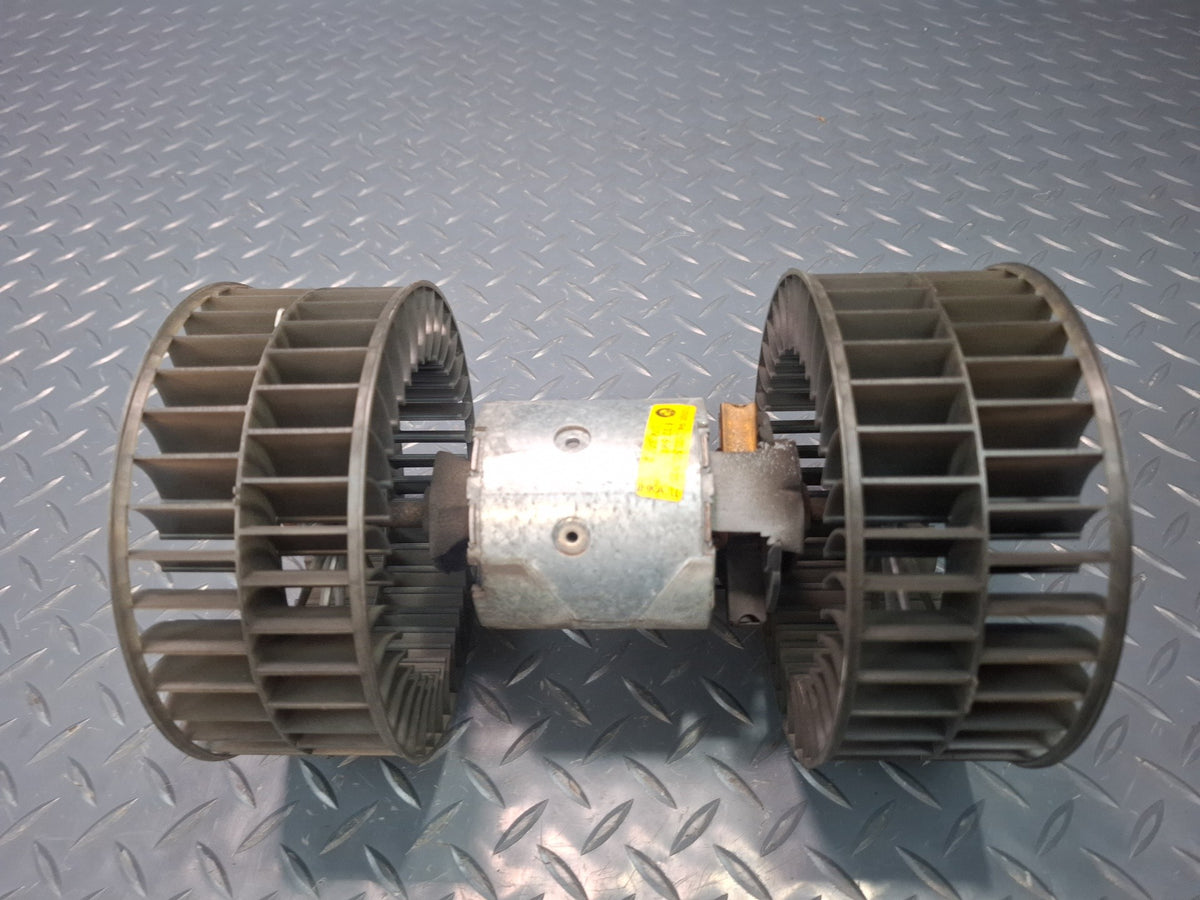1994-1997 BMW E31 840Ci A/C Heater Blower Motor Fan 1374377