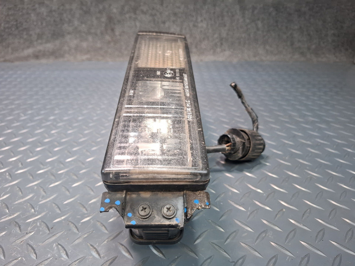 1994-1997 BMW E31 840Ci Front Left & Right Turn Signal Light Lamp Set Damaged