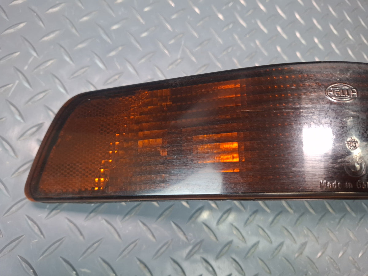 1994-1997 BMW E31 840Ci Front Left & Right Turn Signal Light Lamp Set Damaged