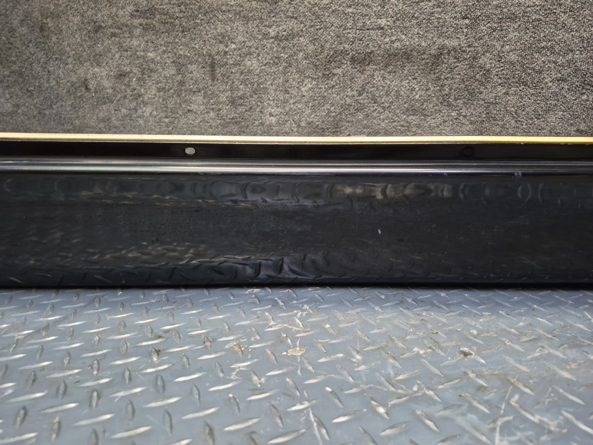 1994-1997 BMW E31 840Ci Left & Right Side Skirt Rocker Panel Molding Set Damaged