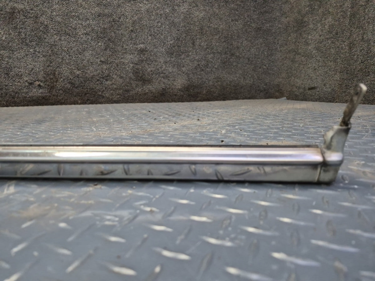 84-88 Toyota Cressida MX73 Sedan Left Side Skirt Rocker Panel Molding Chrome OEM