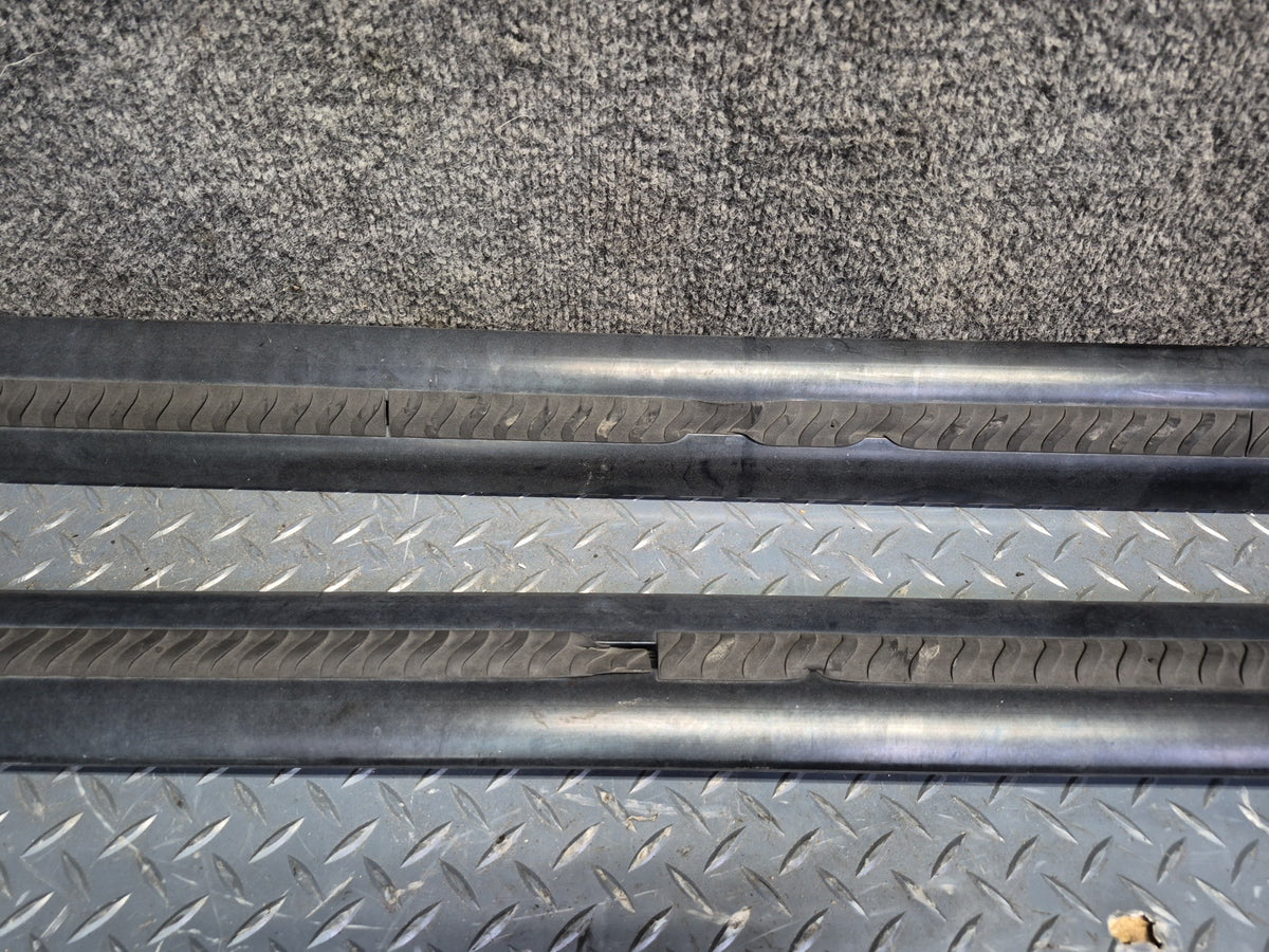 89-99 Toyota Hiace KZH106W Cargo Luggage Roof Rack Rail Set