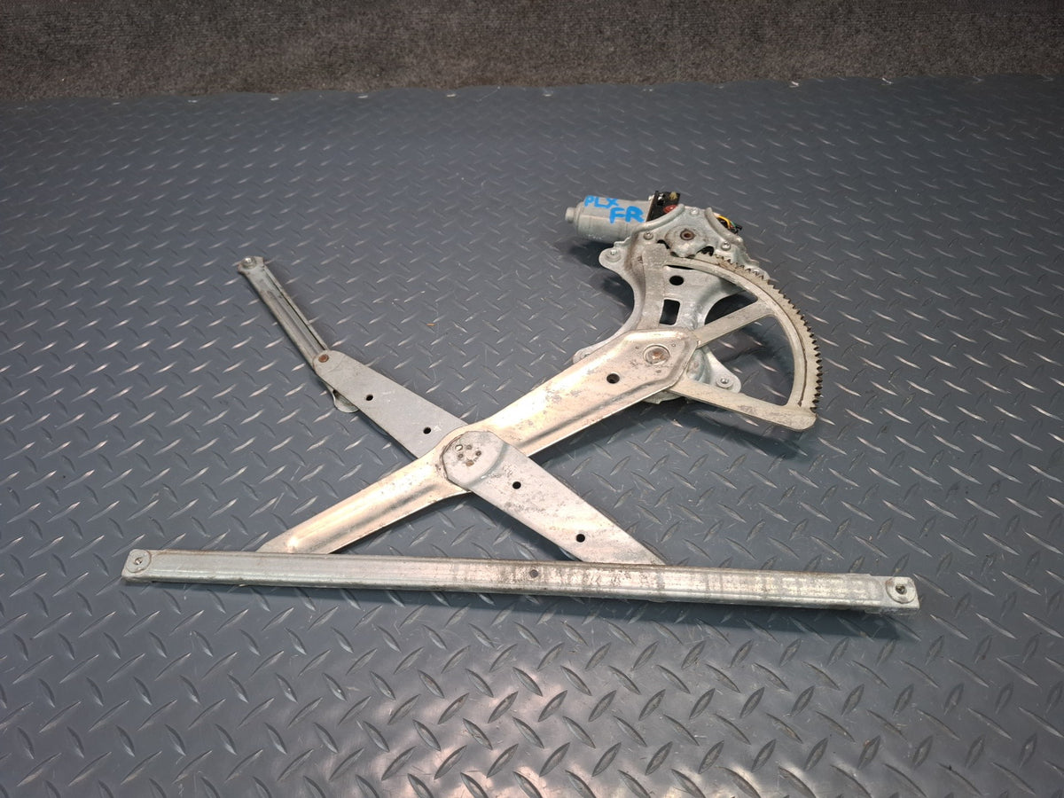1998-2007 Lexus UZJ100L LX470 Front Right Door Window Regulator W/ Motor