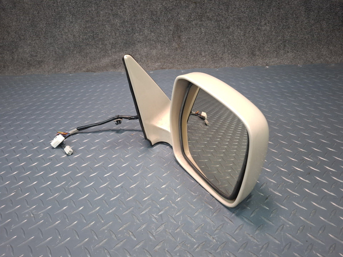 2006-2007 Lexus UZJ100L LX470 Right Door Heated Exterior Side View Power Mirror