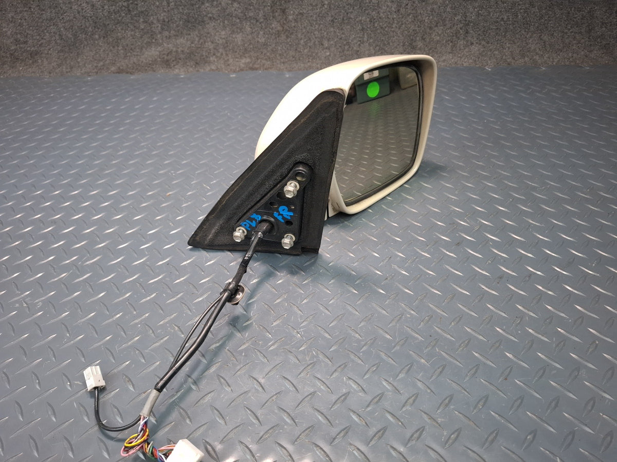 2006-2007 Lexus UZJ100L LX470 Right Door Heated Exterior Side View Power Mirror