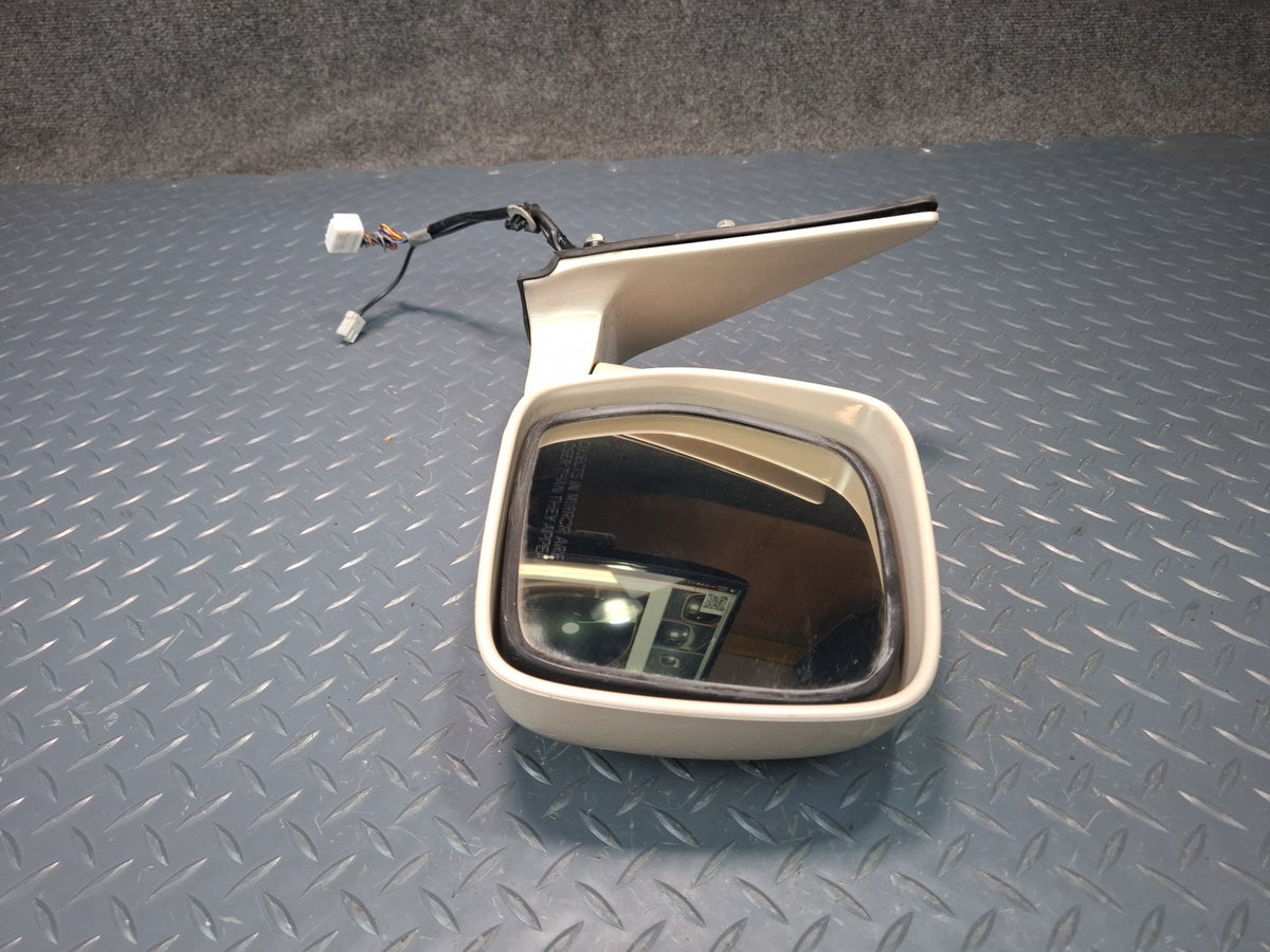 2006-2007 Lexus UZJ100L LX470 Right Door Heated Exterior Side View Power Mirror