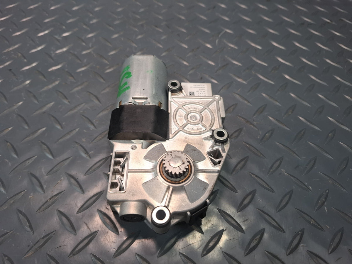 15-20 Audi A3 S3 8VS Sunroof Motor Sun Roof Window Motor 8V3959591A OEM