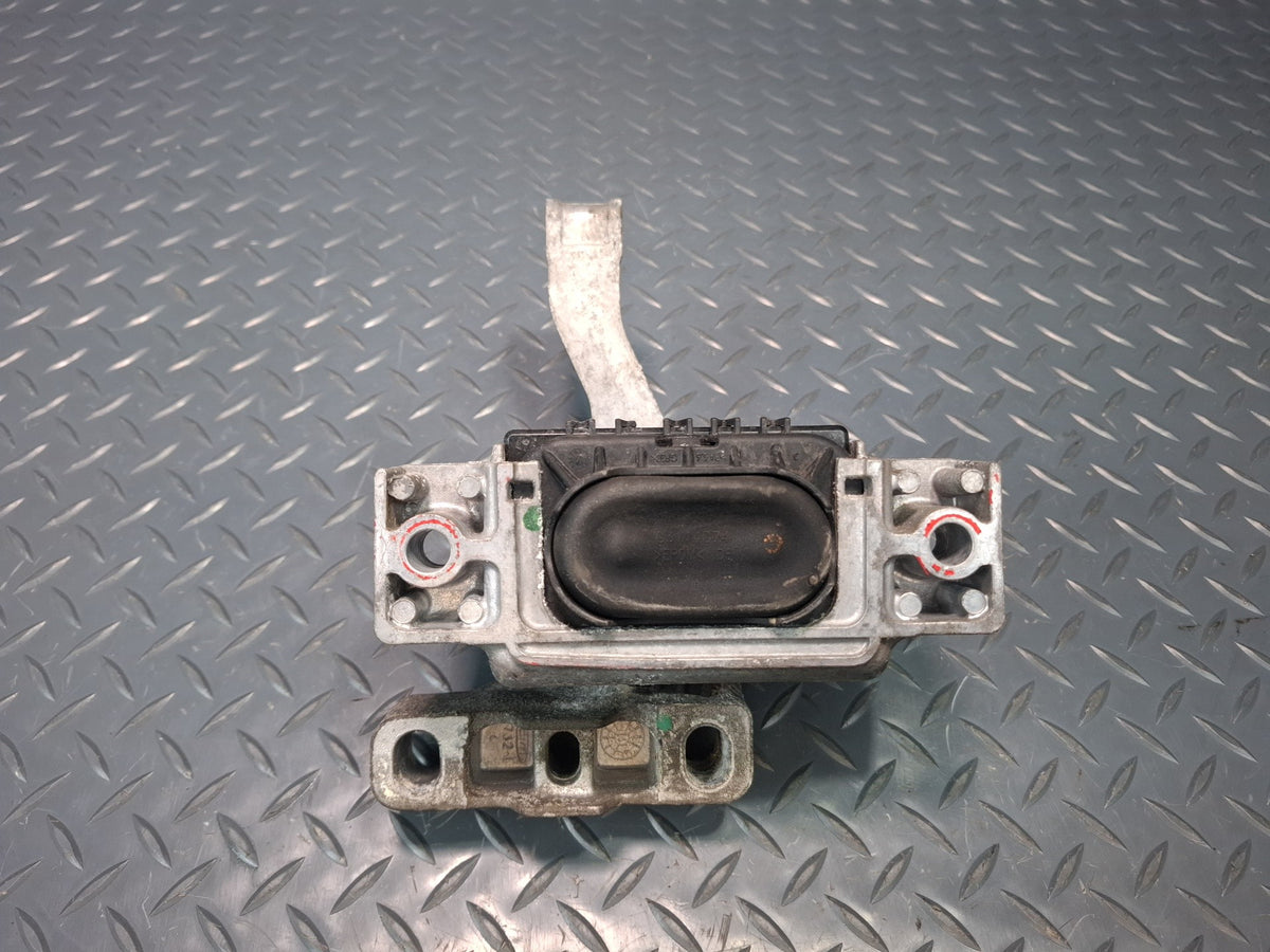 15-20 Audi S3 8VS Front Right Engine Motor Mount 5Q0199262BK OEM