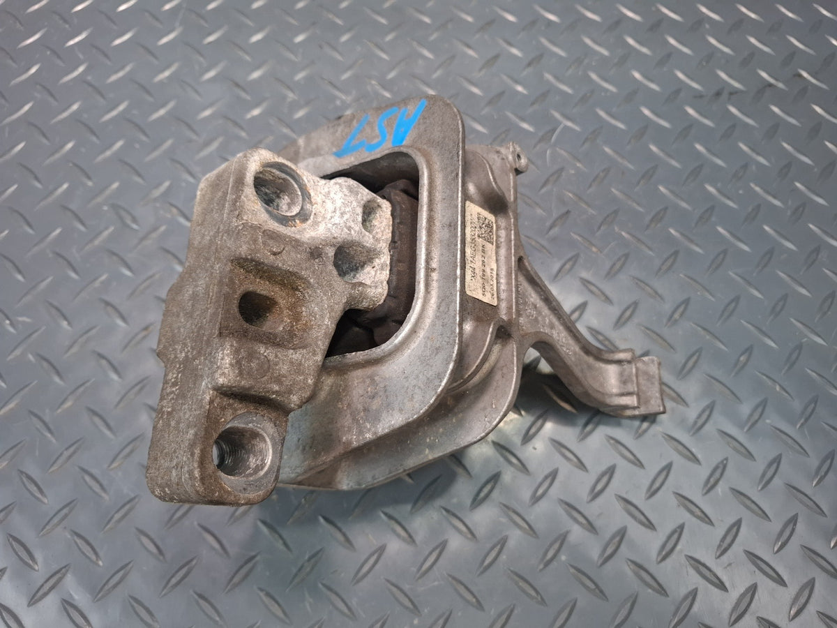 15-20 Audi S3 8VS Front Right Engine Motor Mount 5Q0199262BK OEM