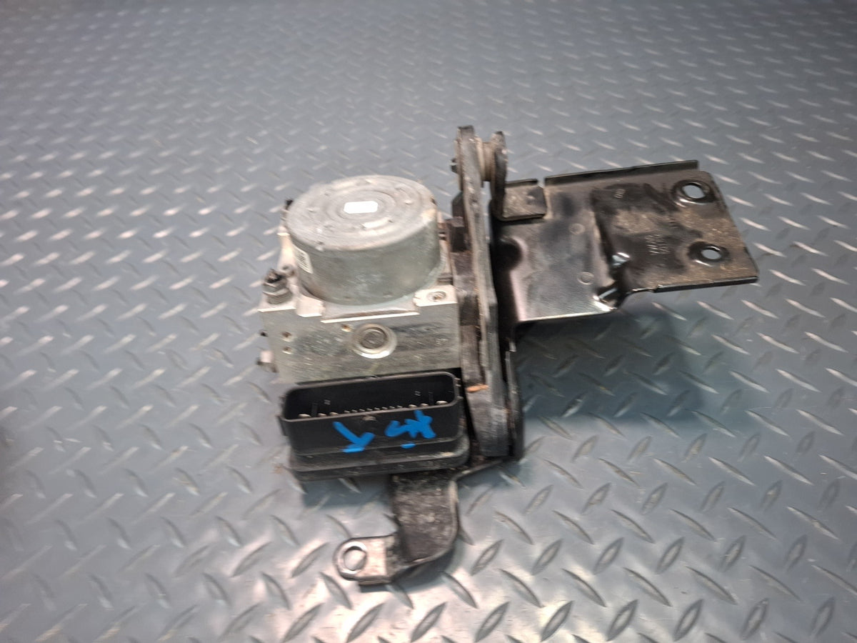 15-16 Audi S3 8VS ABS Anti Lock Brake Pump Control Module 3Q0907379Q OEM