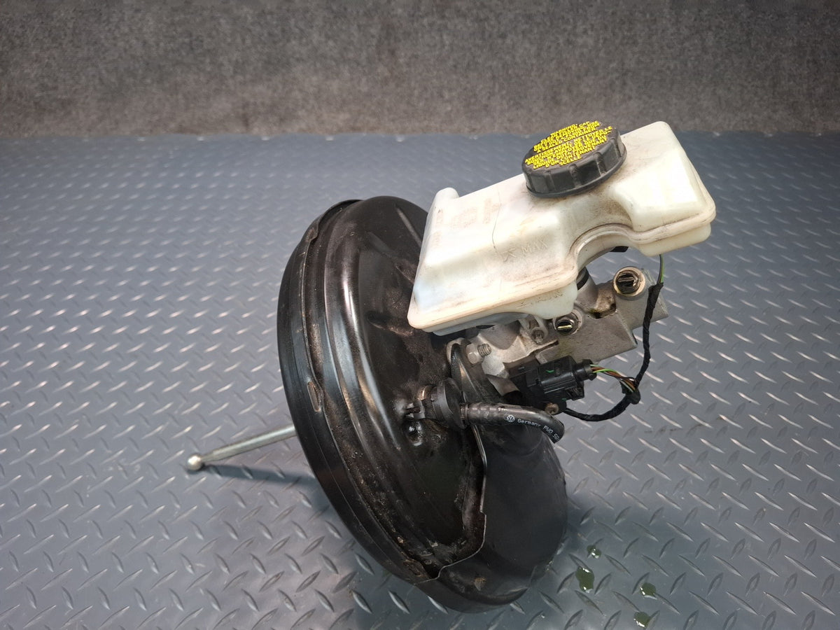 15-20 Audi S3 8VS Brake Master Cylinder Booster Fluid Reservoir 5Q1614105BQ OEM