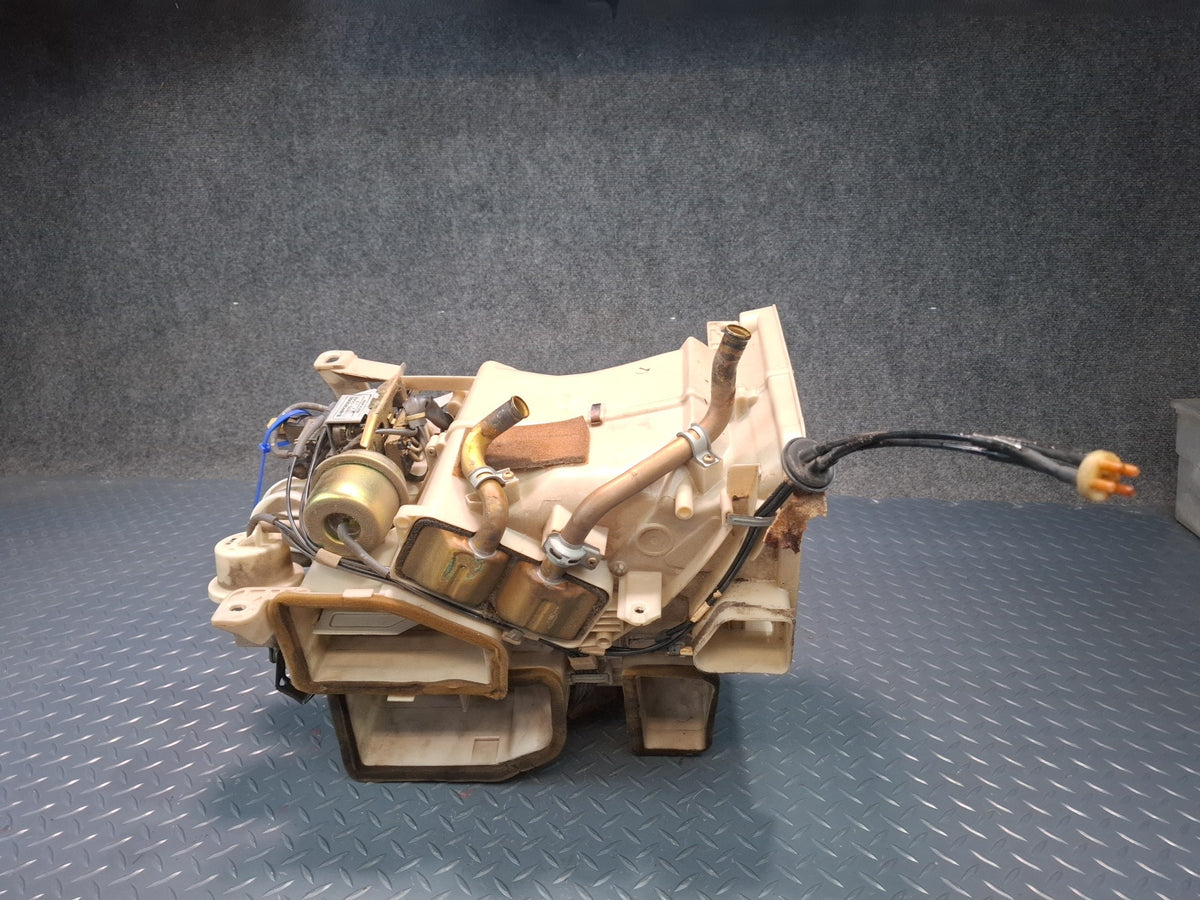 84-86 Toyota Cressida MX73 Hvac A/C Heater Core Climate Box Housing OEM
