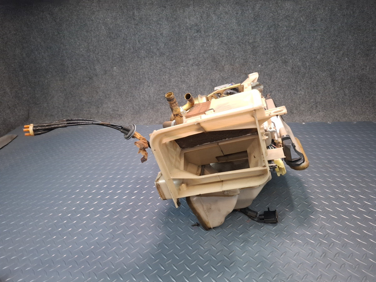 84-86 Toyota Cressida MX73 Hvac A/C Heater Core Climate Box Housing OEM