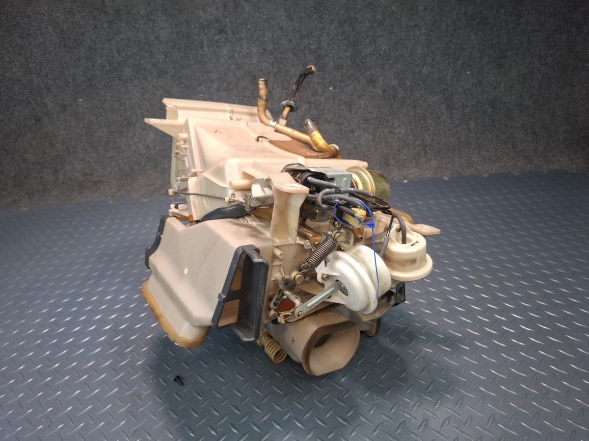 84-86 Toyota Cressida MX73 Hvac A/C Heater Core Climate Box Housing OEM