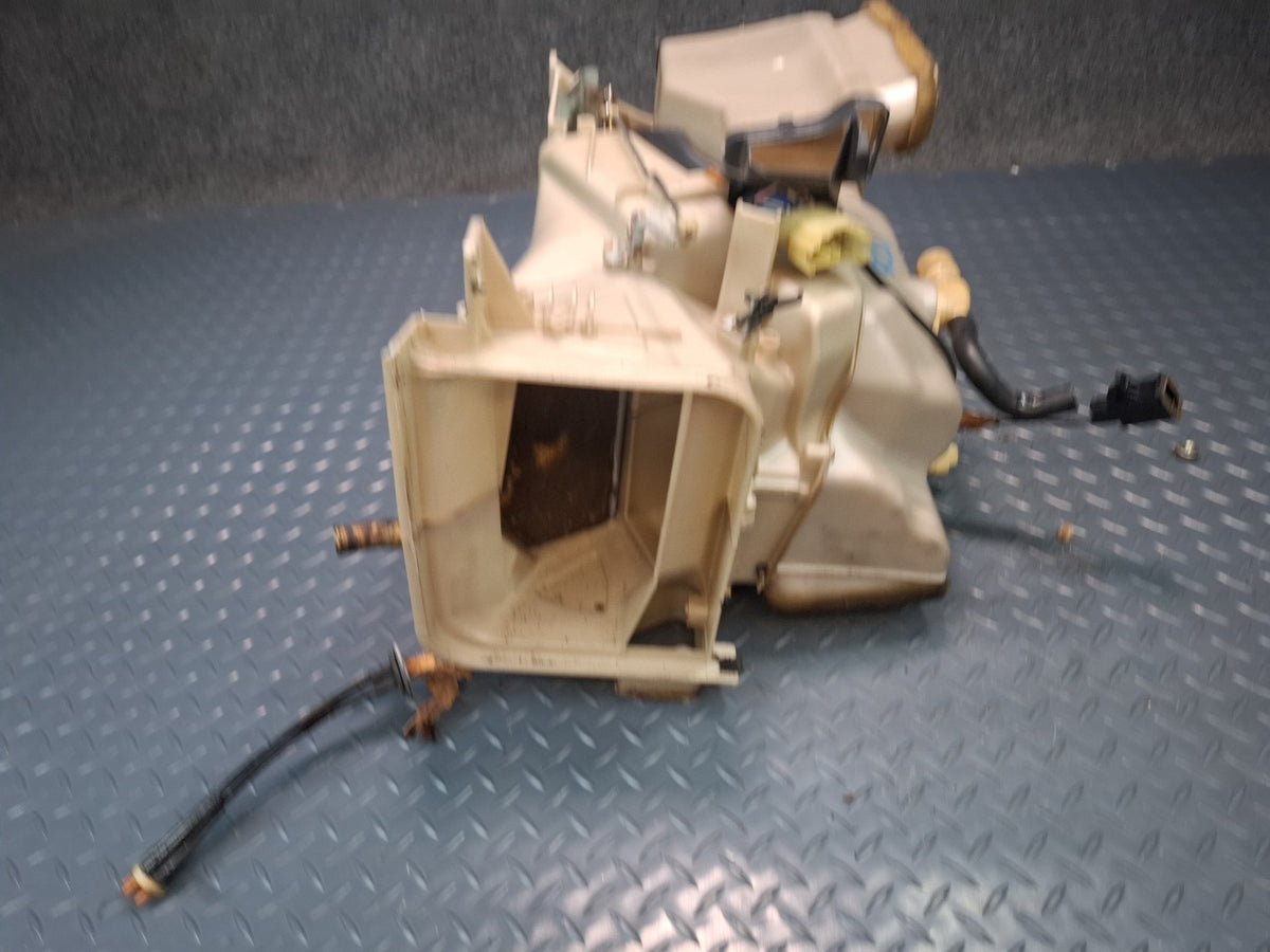 84-86 Toyota Cressida MX73 Hvac A/C Heater Core Climate Box Housing OEM
