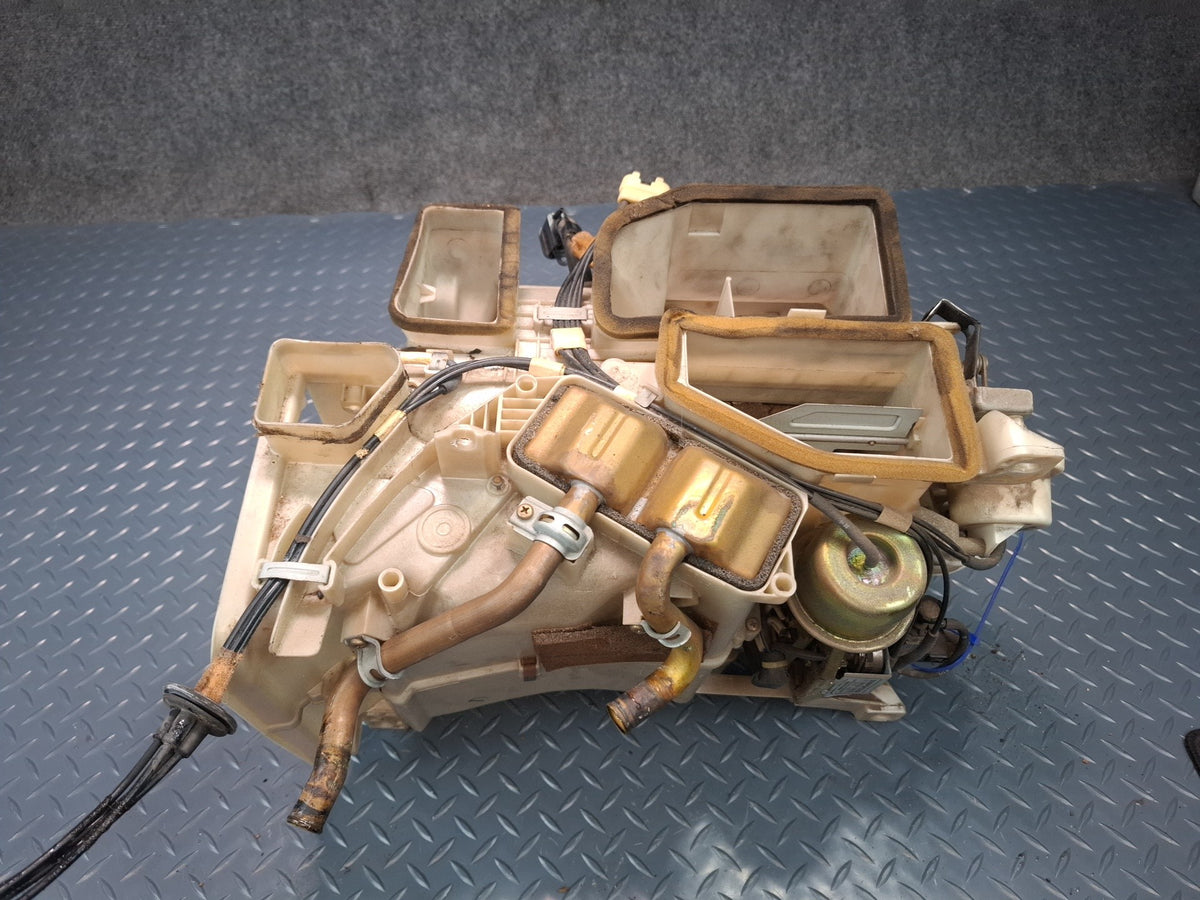 84-86 Toyota Cressida MX73 Hvac A/C Heater Core Climate Box Housing OEM