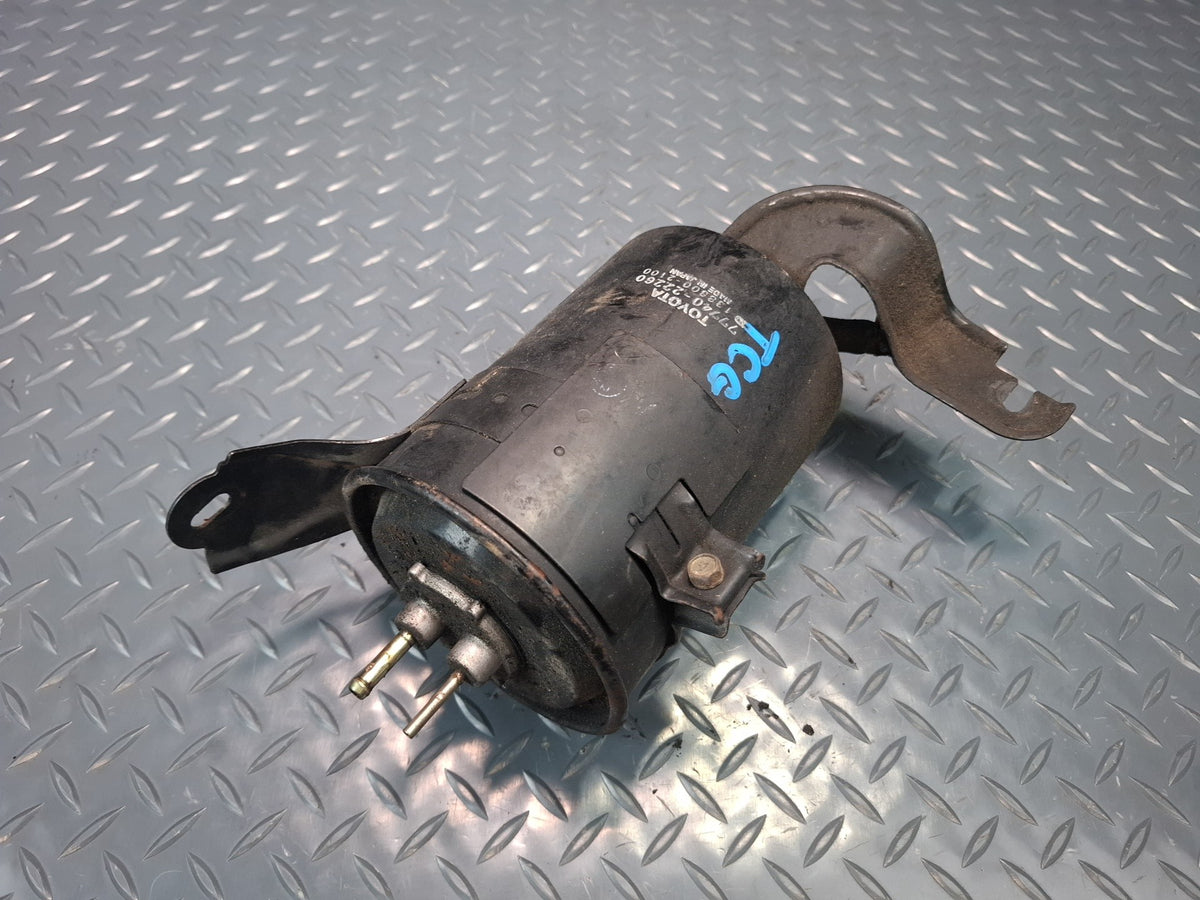 84-88 Toyota Cressida MX73 Fuel Evap Vapor Charcoal Canister 77740-22260 OEM