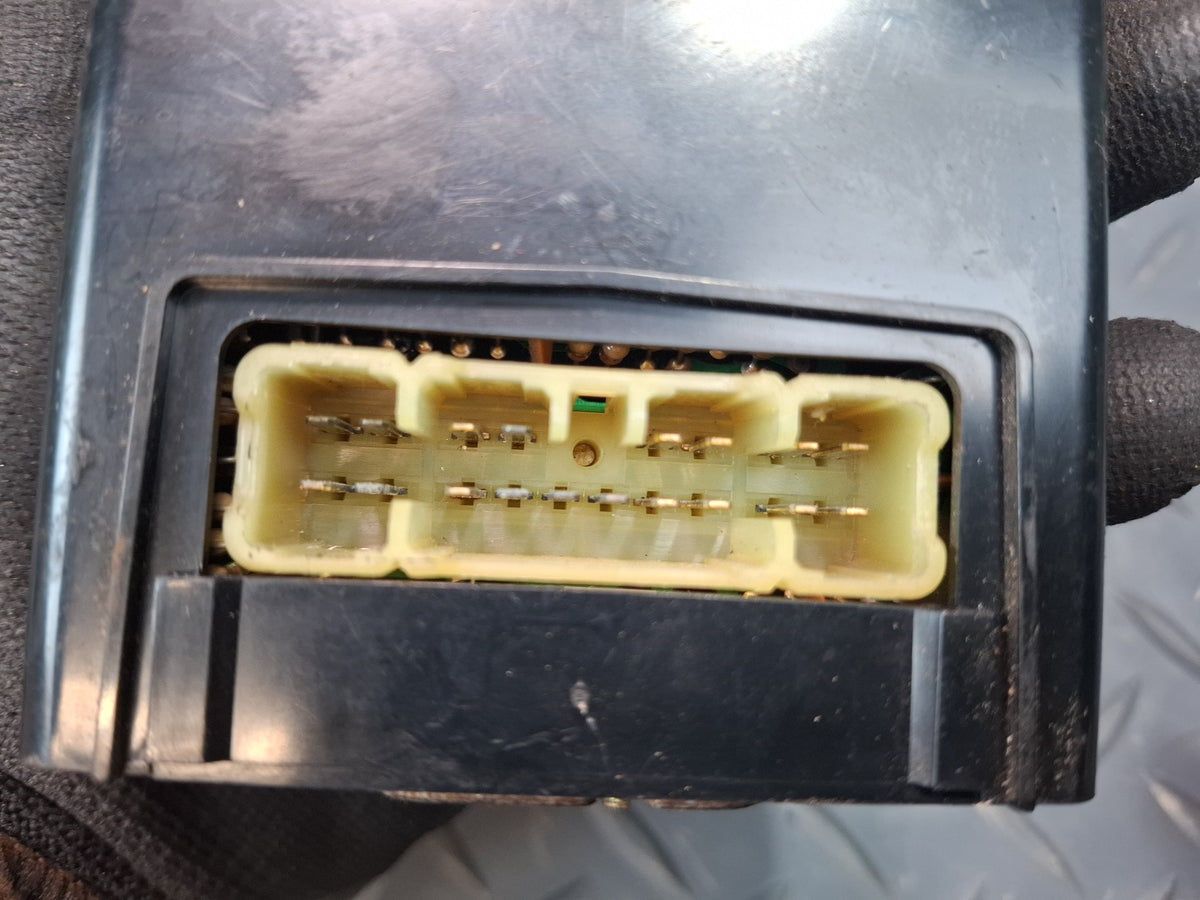 86-88 Toyota Cressida MX73 Speed Cruise Control Module 88240-22110 OEM