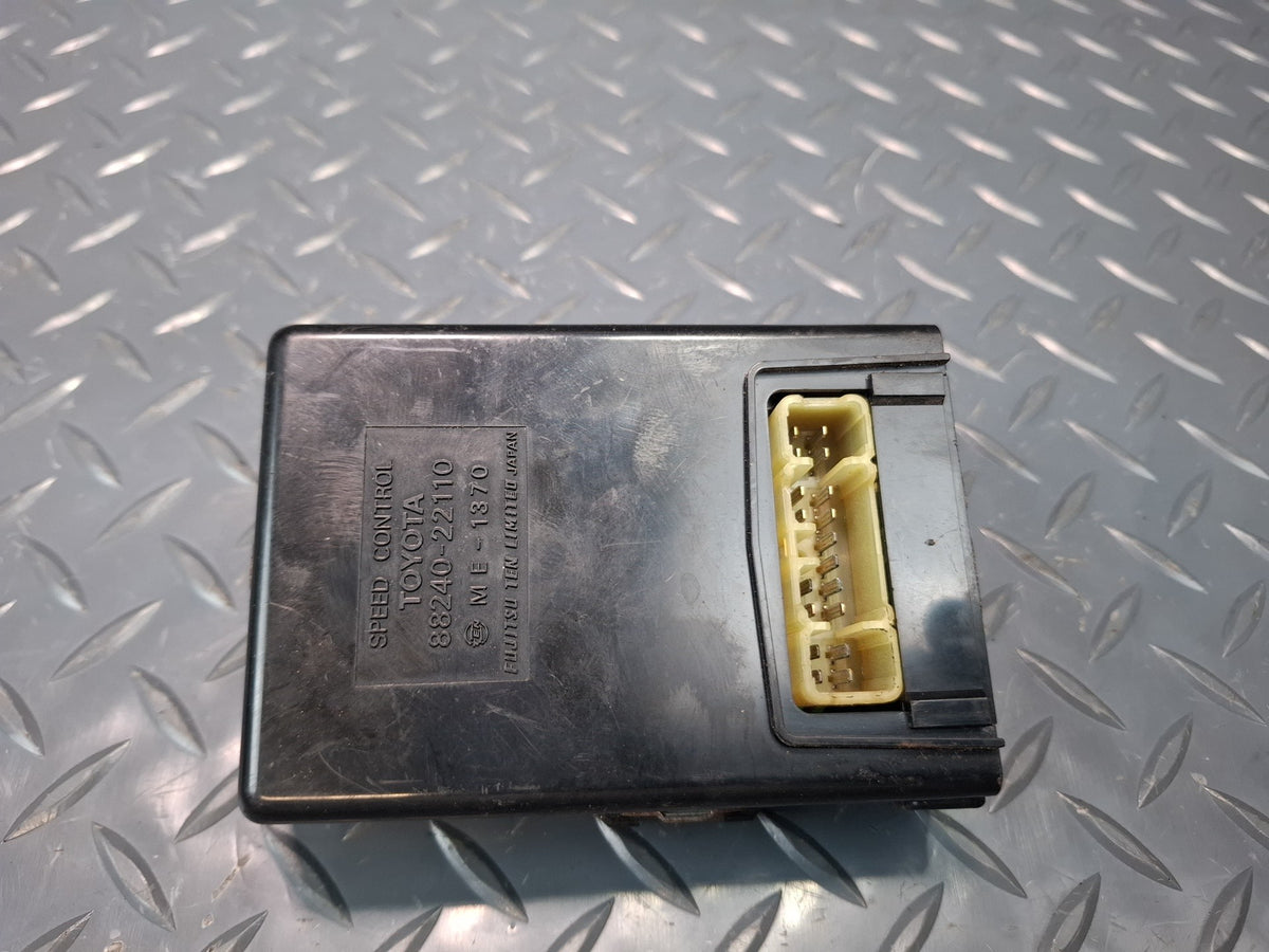 86-88 Toyota Cressida MX73 Speed Cruise Control Module 88240-22110 OEM