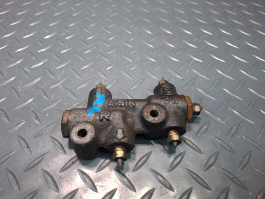 85-88 Toyota Cressida MX73 Sedan Brake Proportioning Valve OEM