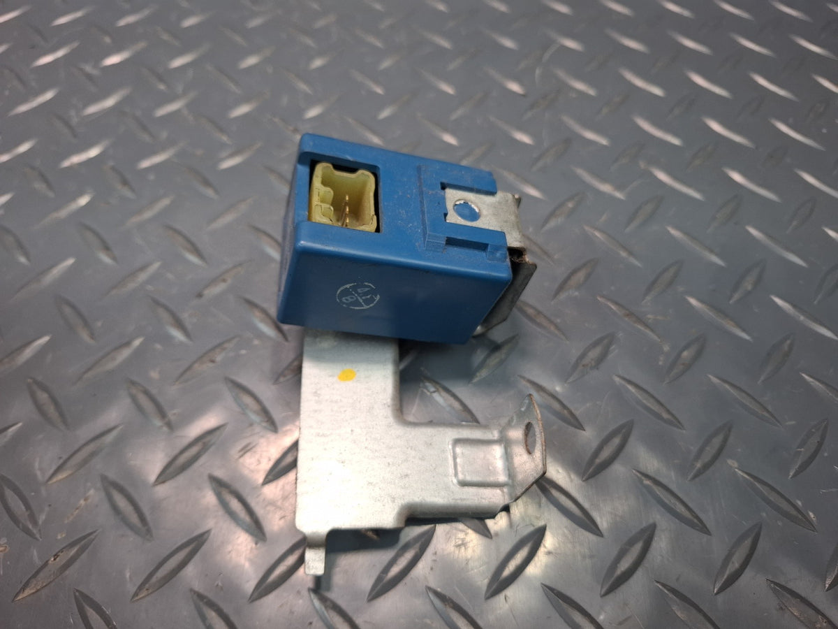 1986 Toyota Cressida MX73 Light Lamp Control Module w Mount Bracket OEM