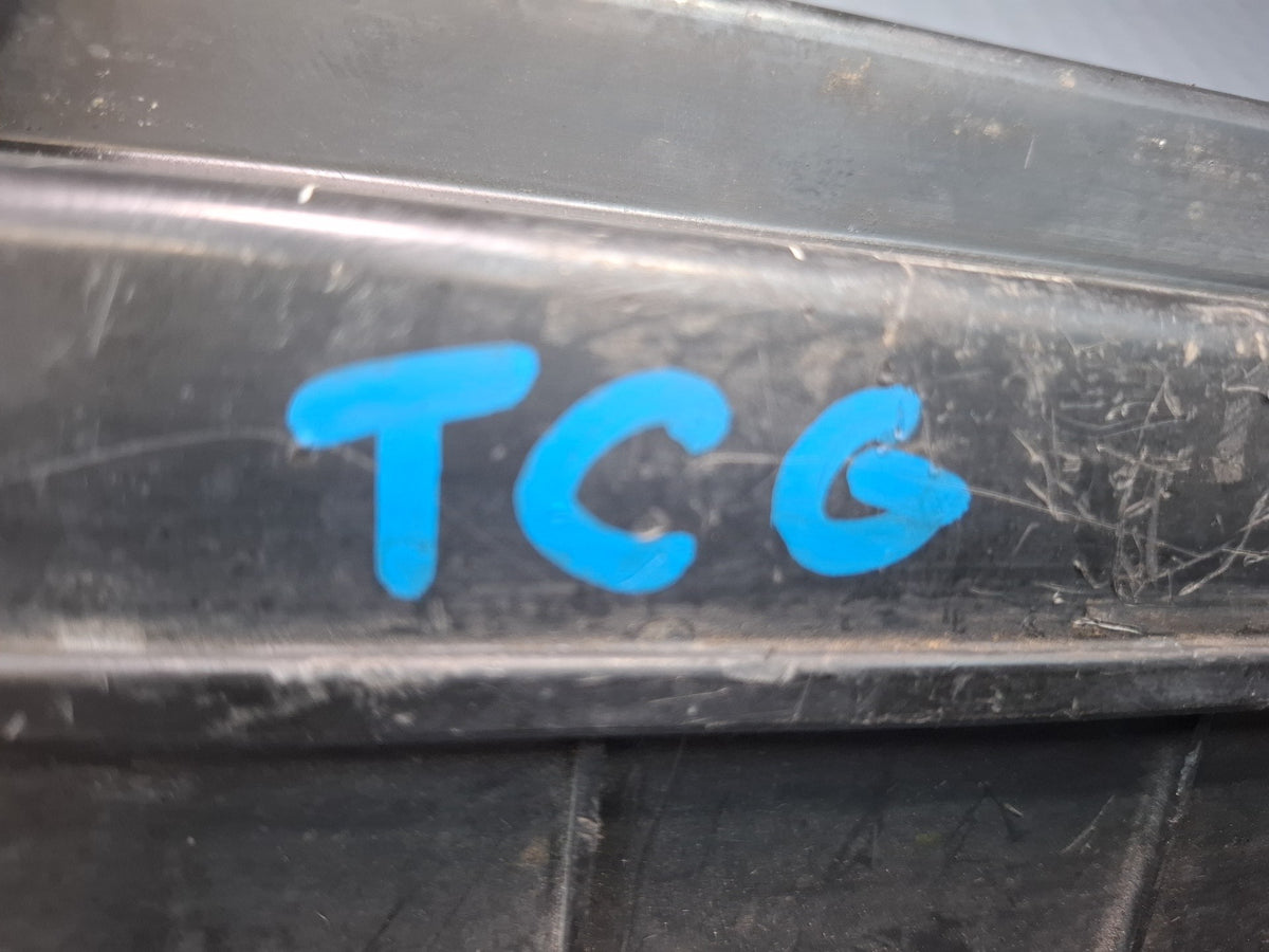 1986 Toyota Cressida MX73 Engine Bay Under Hood Fuse Junction Box Relay OEM