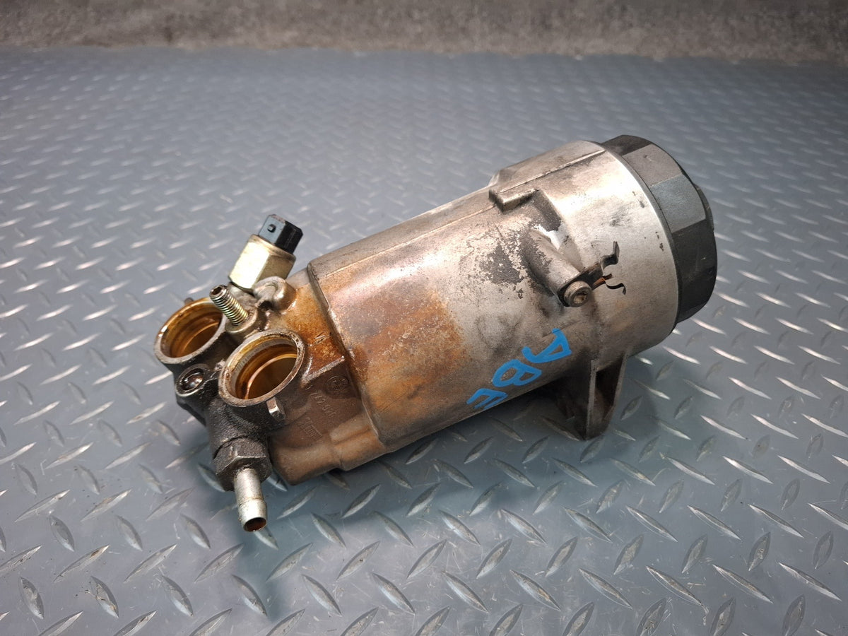 1994-1997 BMW E31 840Ci M62 Engine Motor Oil Filter Housing