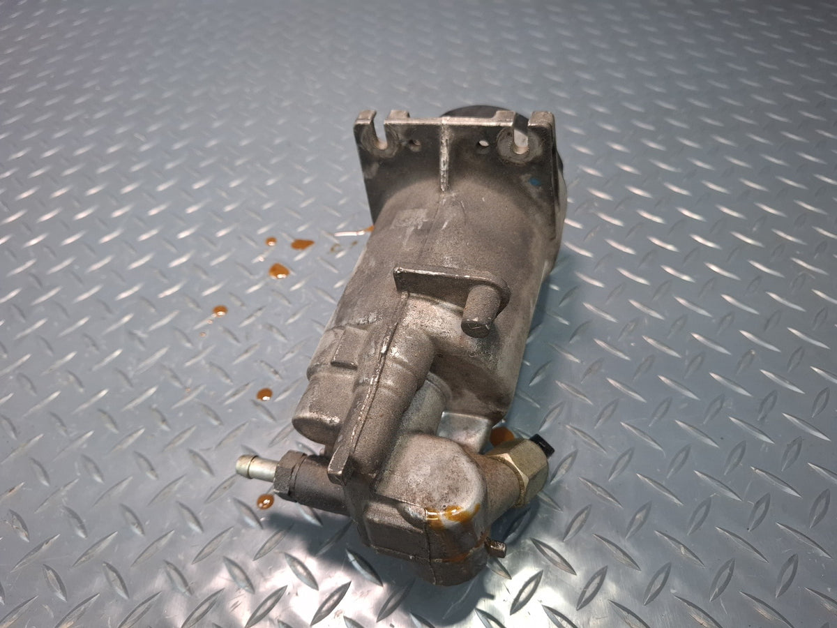 1994-1997 BMW E31 840Ci M62 Engine Motor Oil Filter Housing