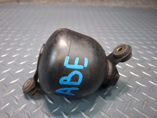 1994-1997 BMW E31 840Ci Brake Pressure Vacuum Accumulator 1162056
